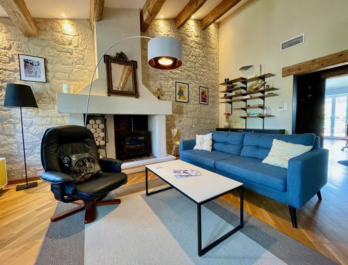 Appartement L'Atypique - T3 Grande Terrasse, Bbq Vue Et Cheminee à Avignon Extérieur photo