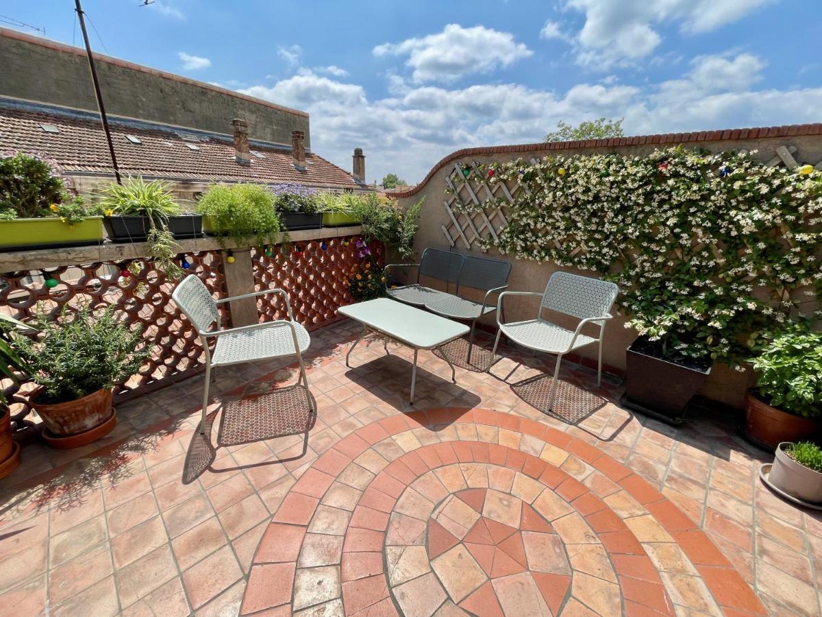 Appartement L'Atypique - T3 Grande Terrasse, Bbq Vue Et Cheminee à Avignon Extérieur photo