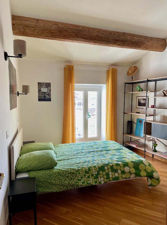 Appartement L'Atypique - T3 Grande Terrasse, Bbq Vue Et Cheminee à Avignon Extérieur photo